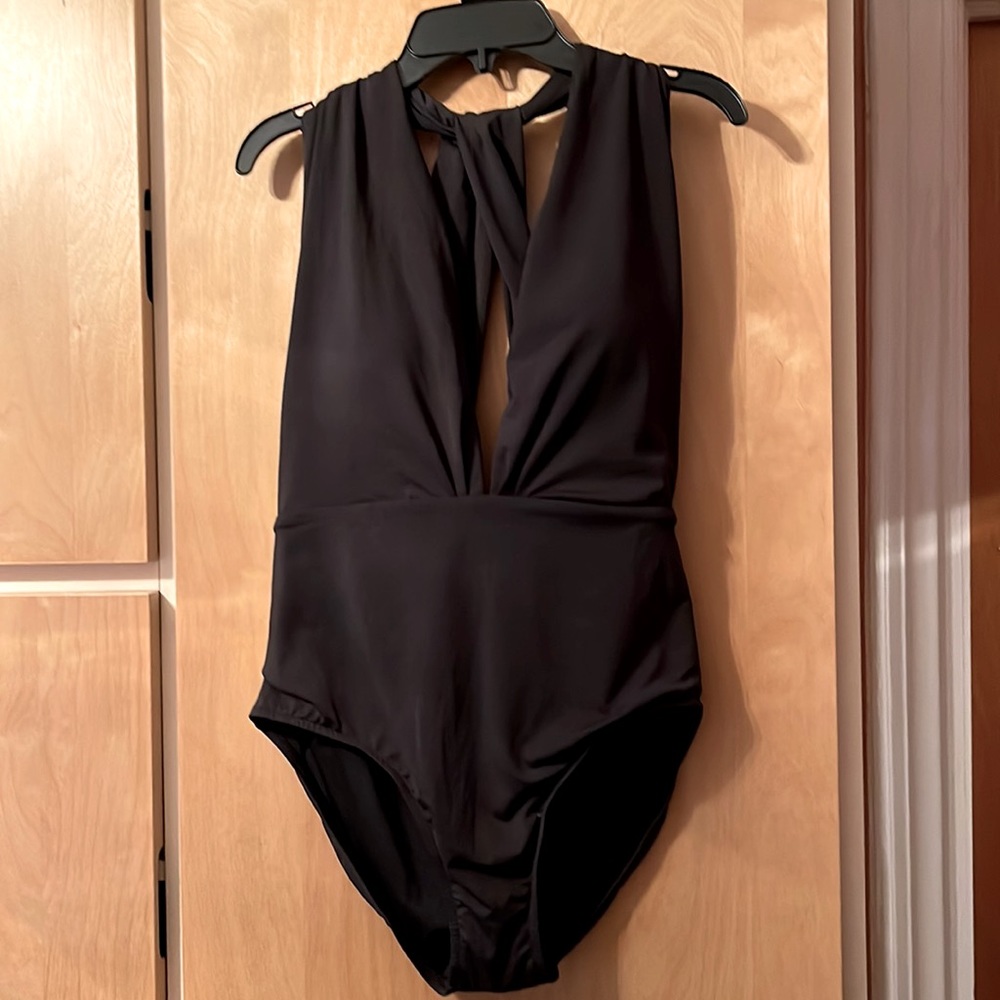 Ladies black deep V swimsuit NWOT size L